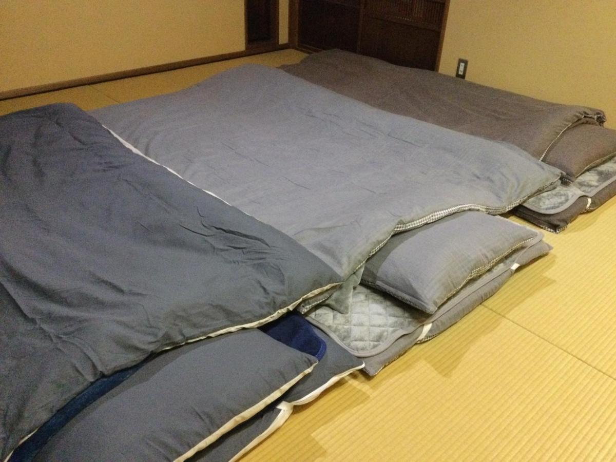 一客一亭の宿 遊楽 Satsumasendai Exterior foto